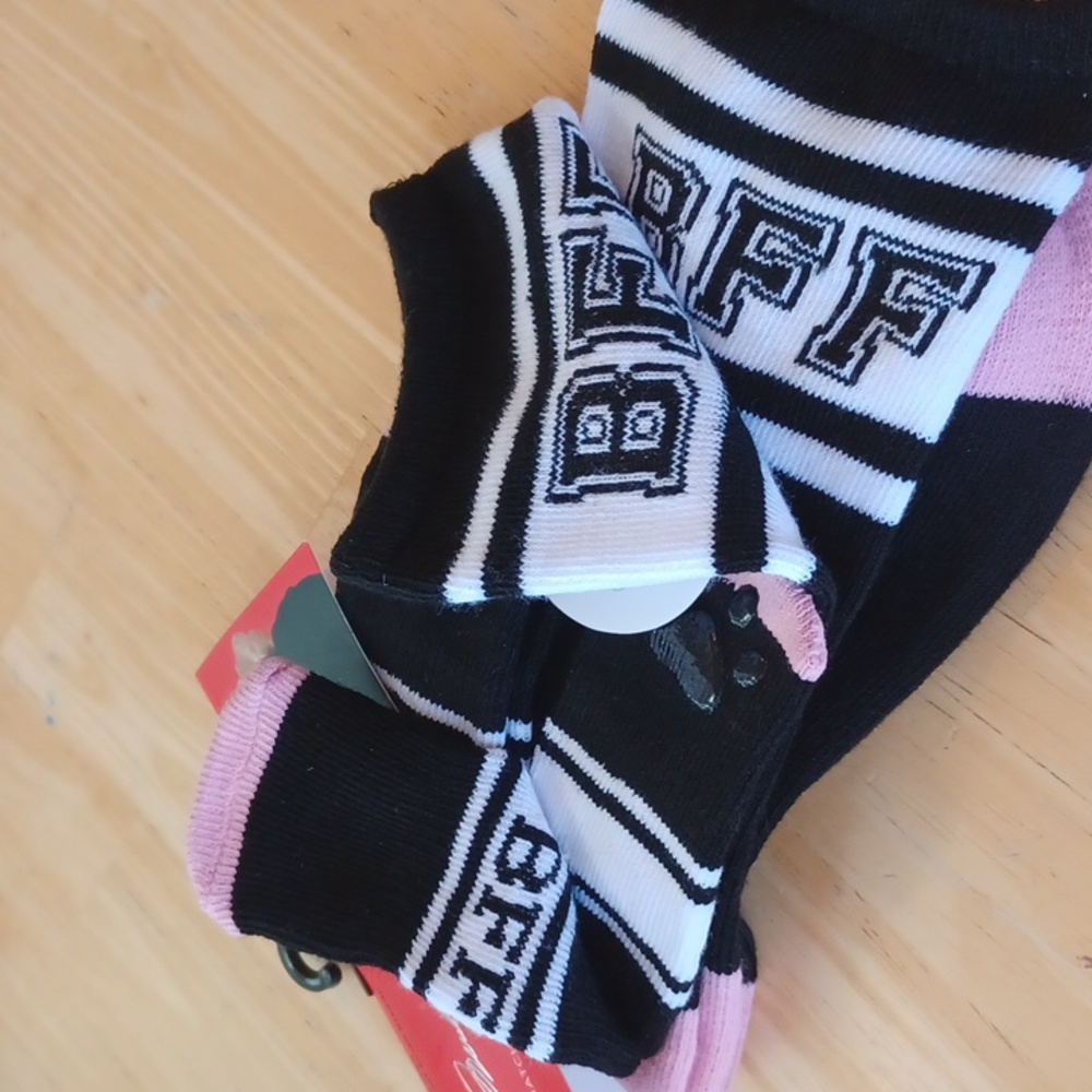 Pet Matching Socks - Picture 5 of 7